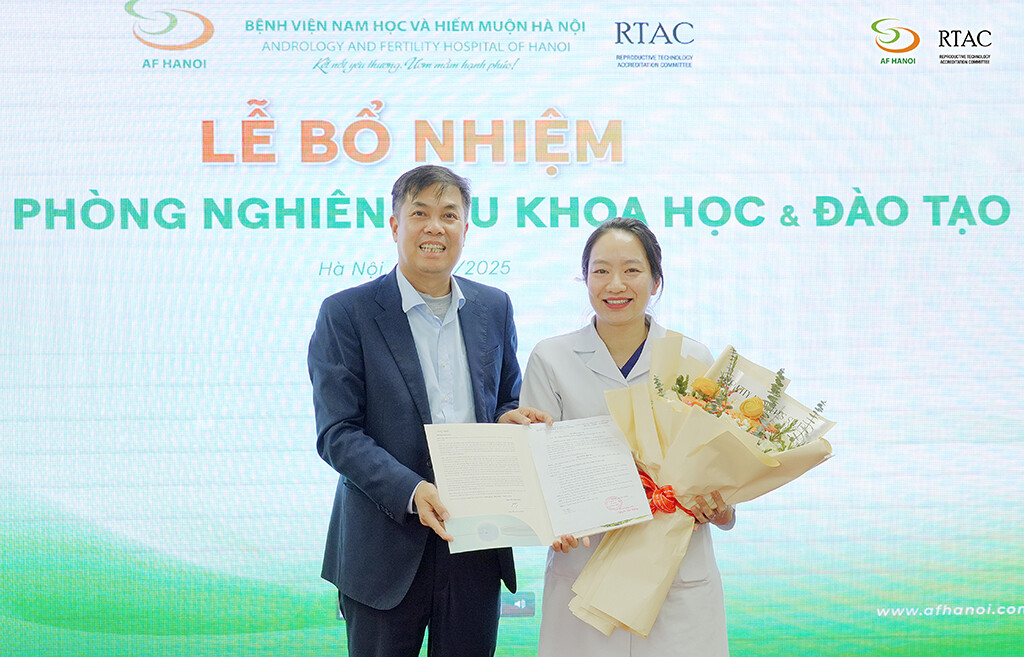 Bổ Nhiệm Bác Sĩ Bùi Thị Phương Hoa (2)