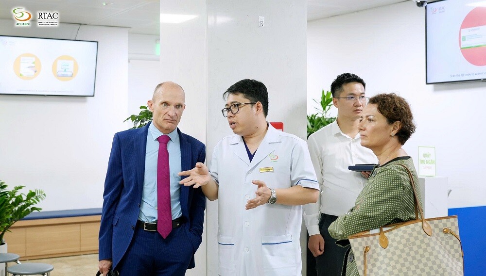 Af Hanoi Tiếp đoàn Công Tác Merck Healthcare (3)
