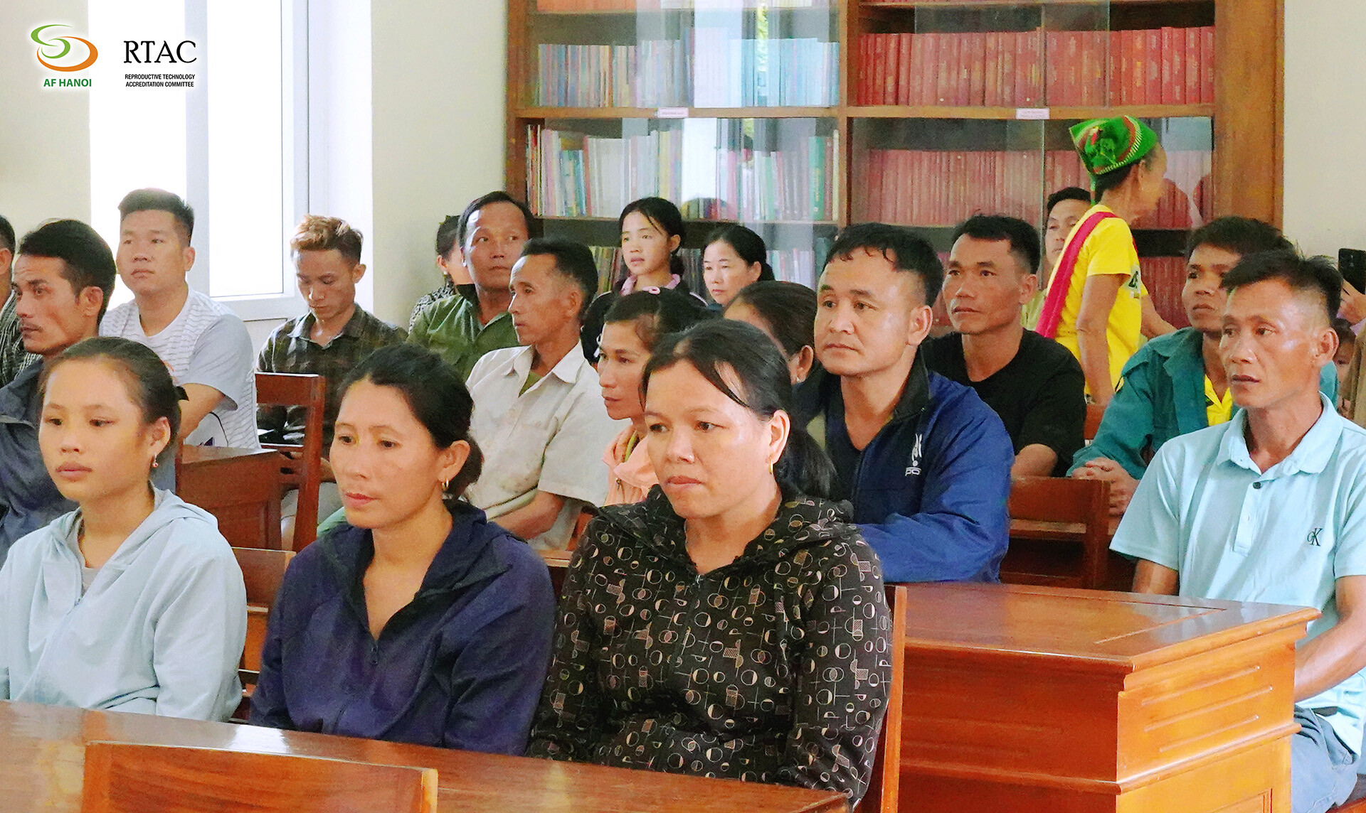 Af Hanoi Mang HƠi Ấm VỀ XÃ VÙng Cao NhÔn Mai, TỈnh NghỆ An (2)