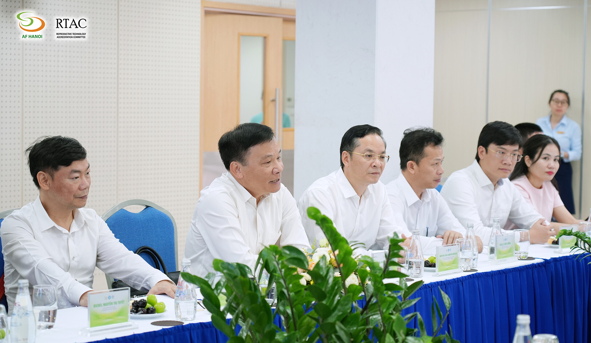 Ảnh Kí Kết Hợp Tác Đh Y Thái Bình (2)