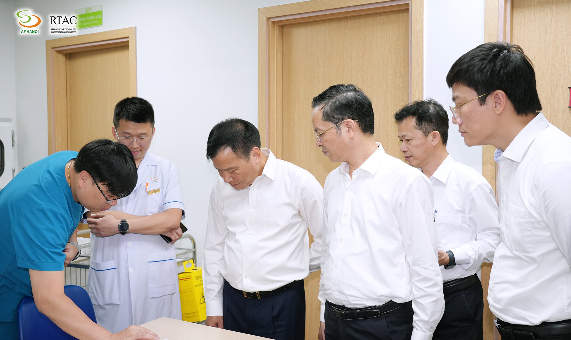 Ảnh Kí Kết Hợp Tác Đh Y Thái Bình (30)