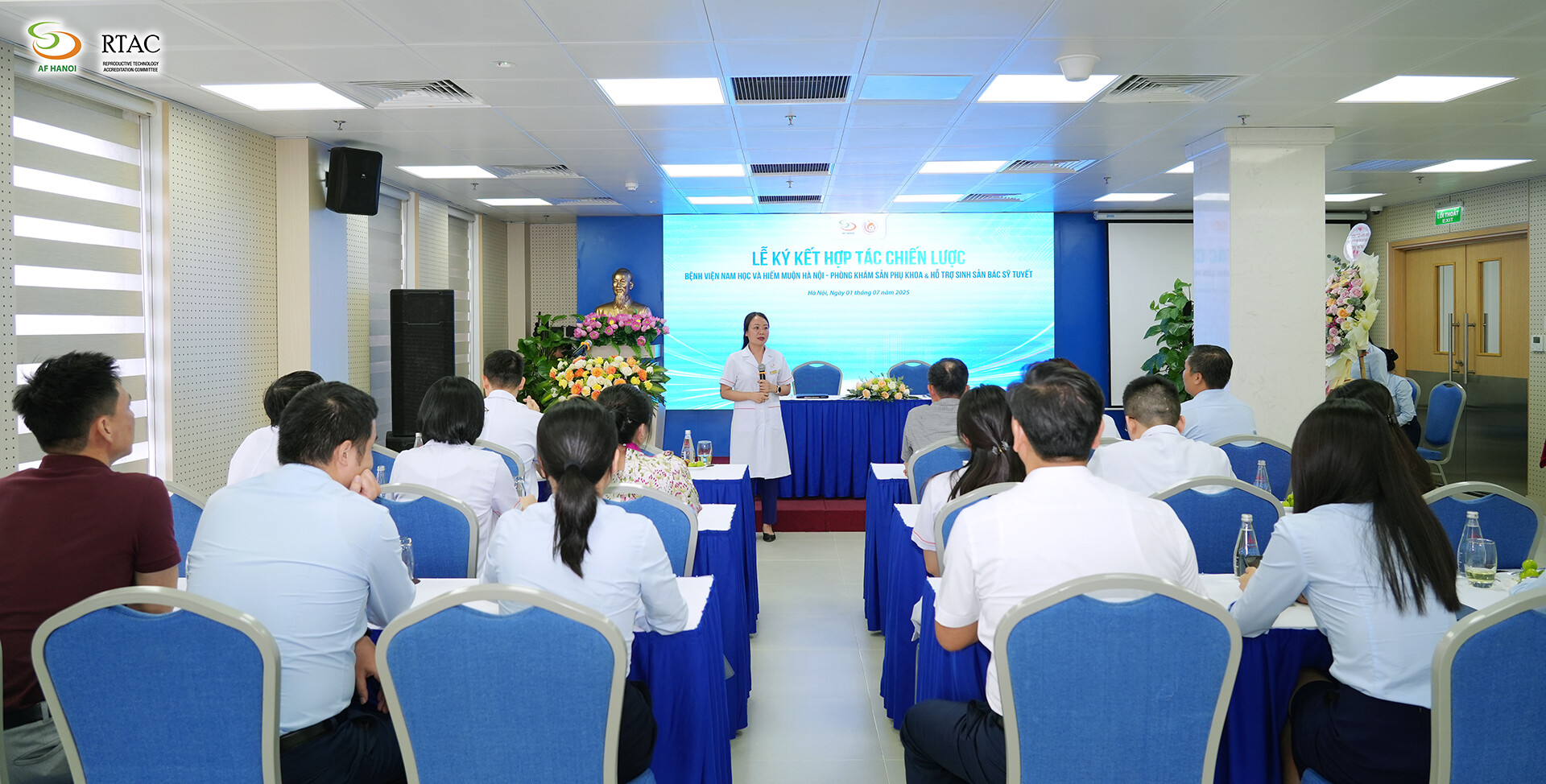 Lễ Ký Kết Hợp Tác Pk Bác Sĩ Tuyết Thái Bình (2)