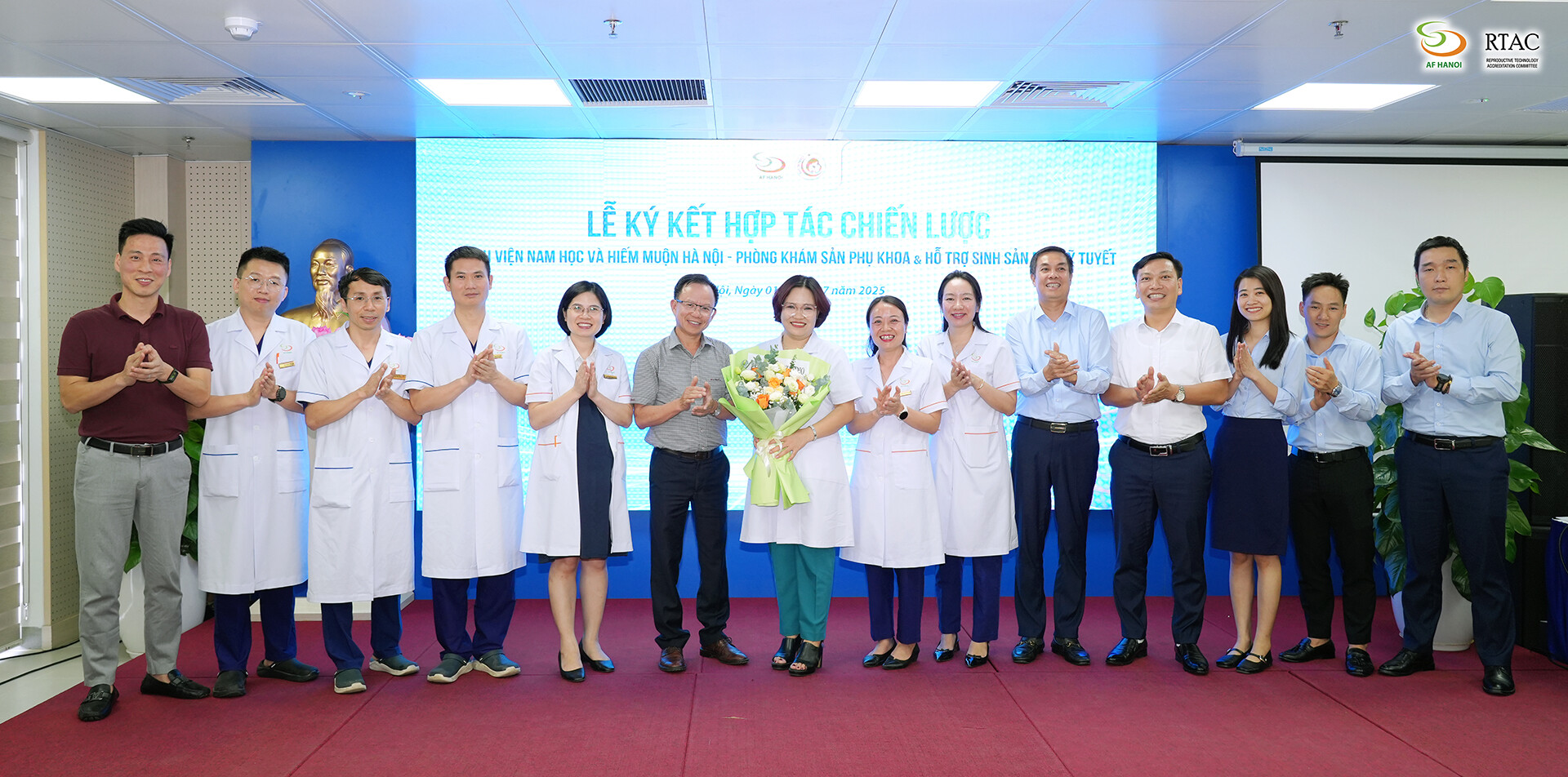 Lễ Ký Kết Hợp Tác Pk Bác Sĩ Tuyết Thái Bình (21)