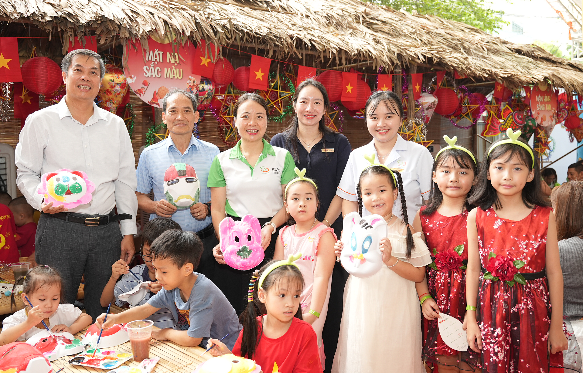 Ngay Hoi Gia Dinh Am Tinh Doan Vien 2025 (30)