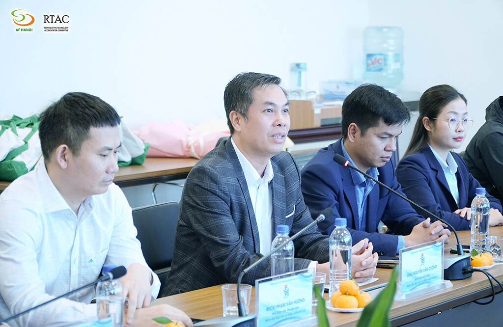 Đoàn Thanh Niên Đài Truyền Hình Việt Nam Và Bệnh Viện (4)