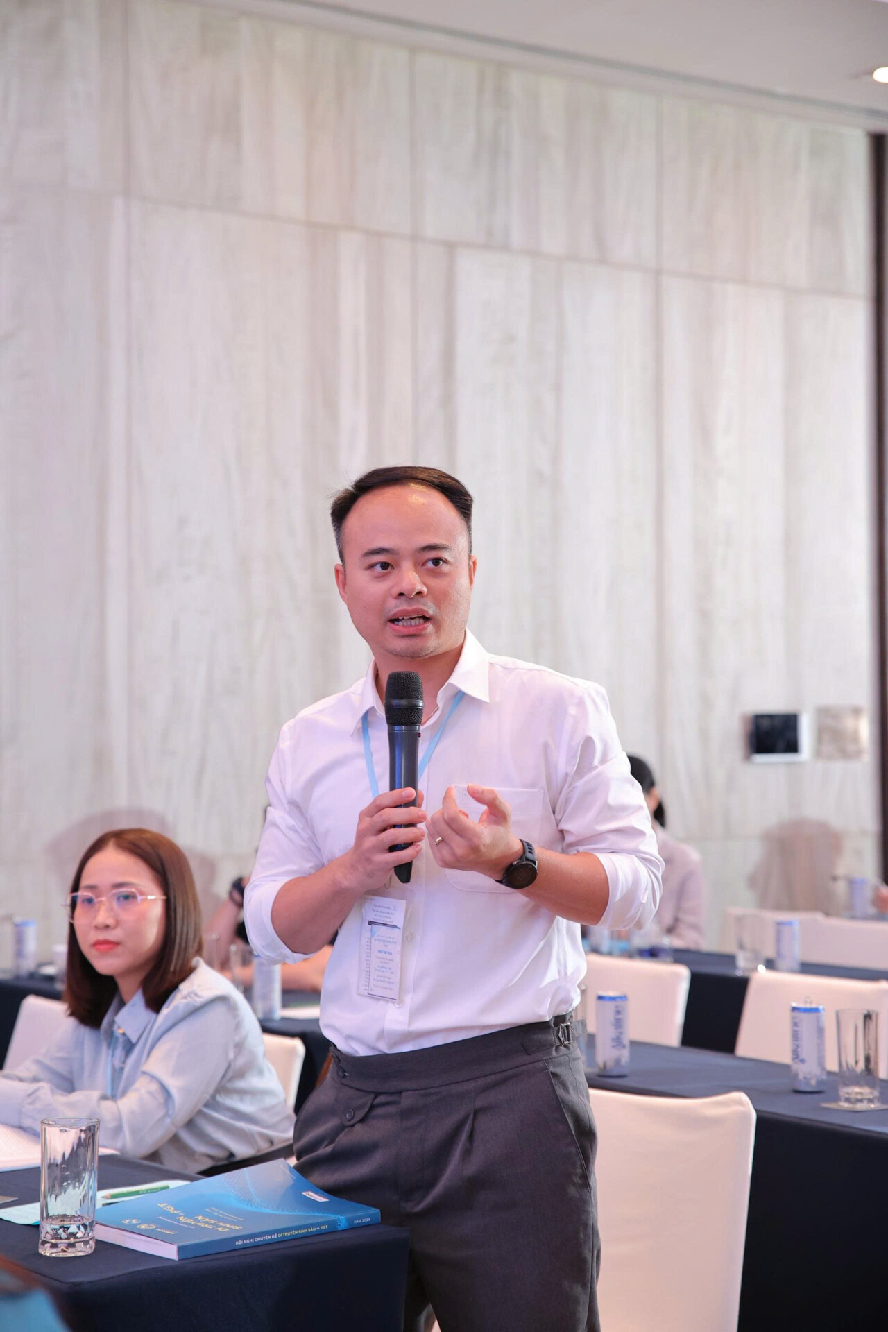 Hoi Nghi Di Truyen 03