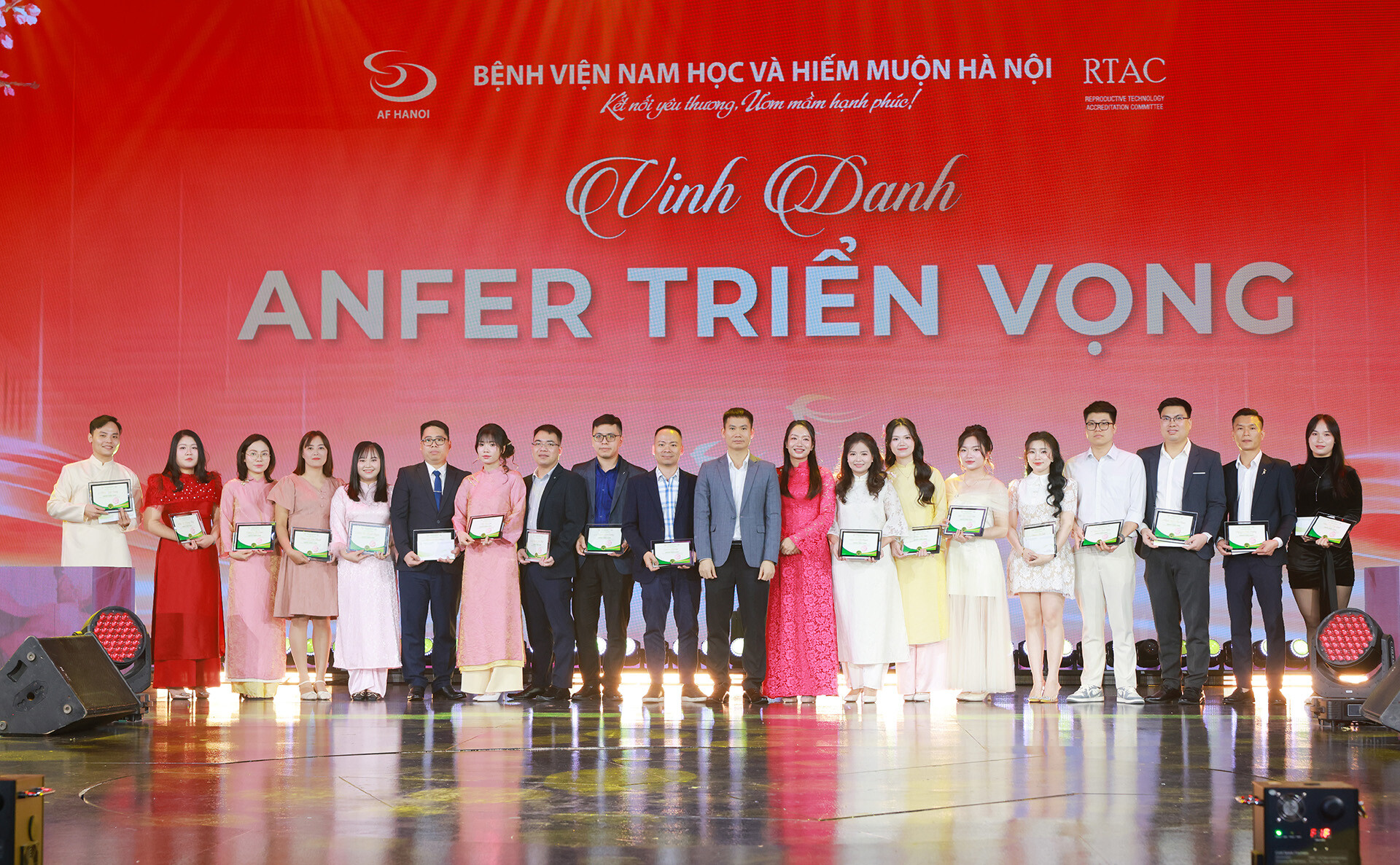 Anfer Triển Vọng 2025 1